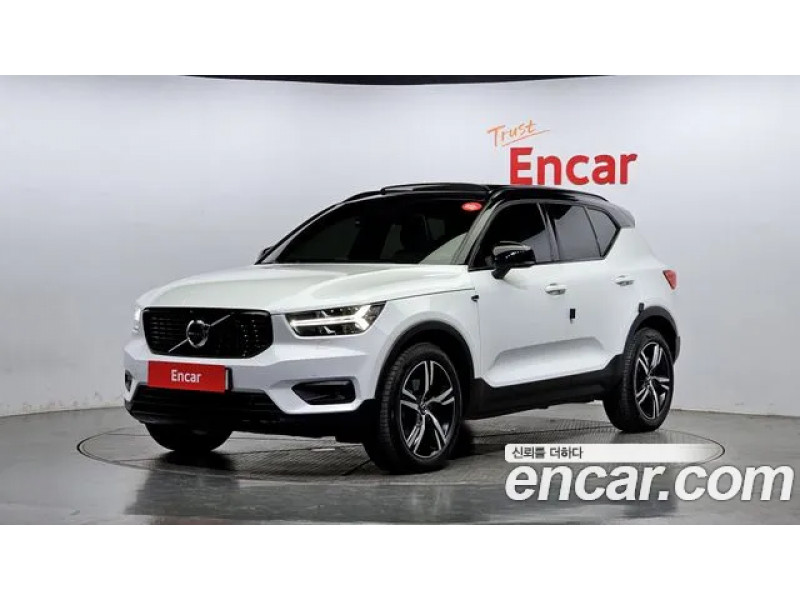 Volvo XC40 2020 г.