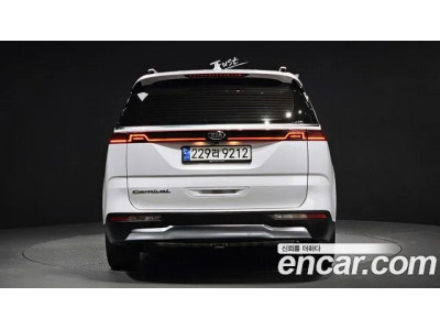 KIA Carnival 2021 г.