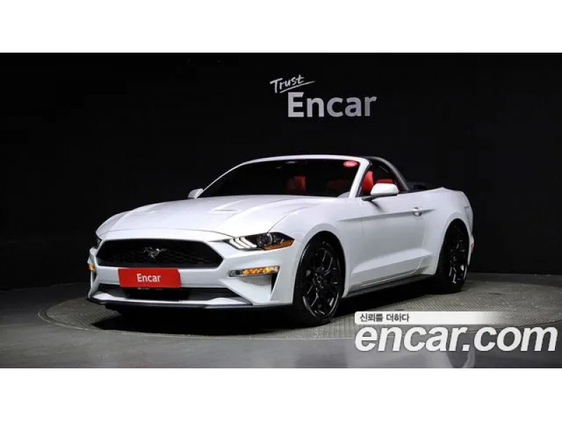 Ford Mustang 2022 г.