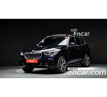 BMW X5 2021 г.