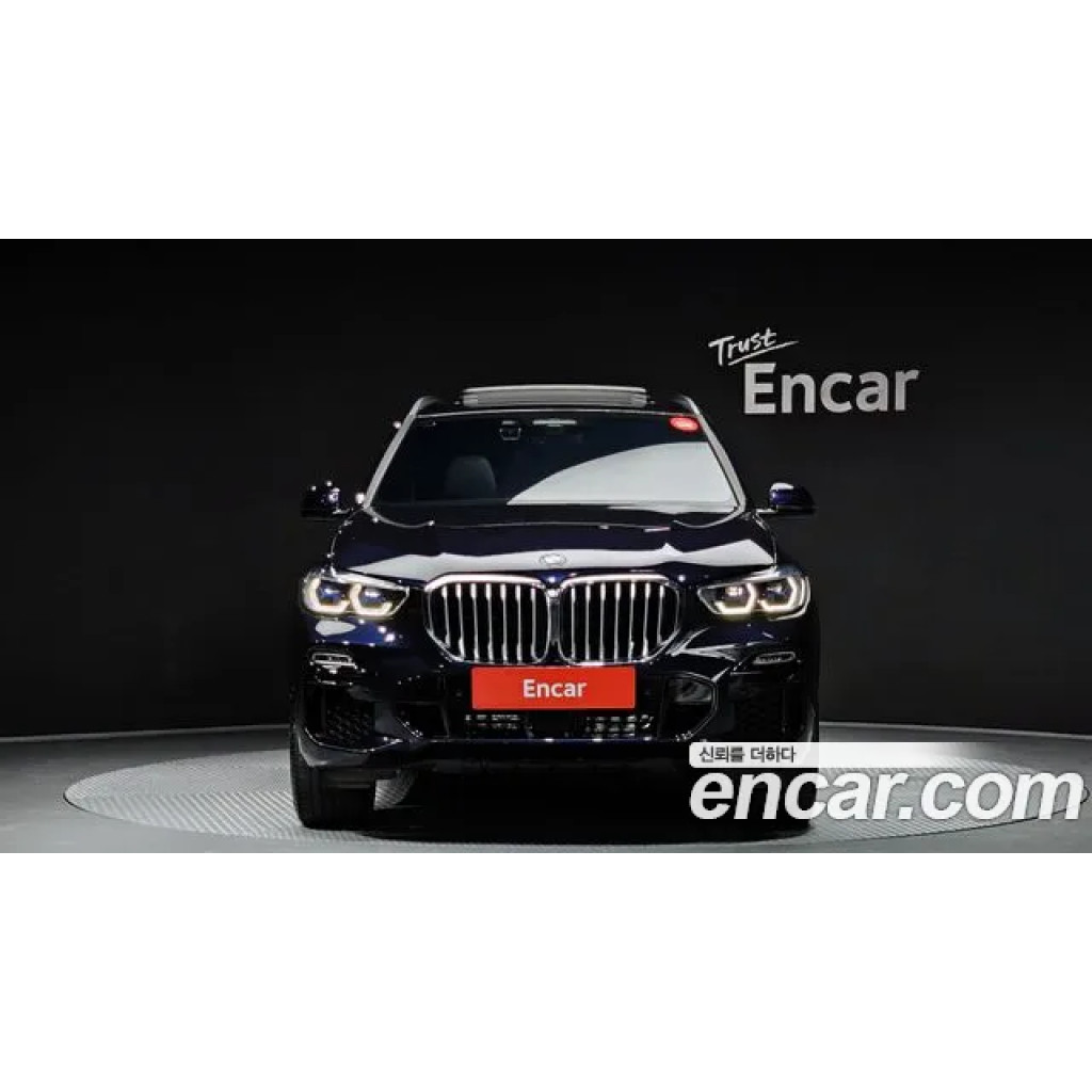 BMW X5 2021 г.