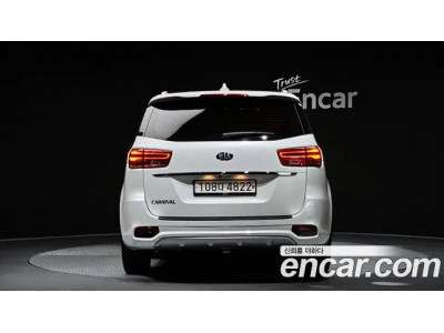 KIA Carnival 2020 г.