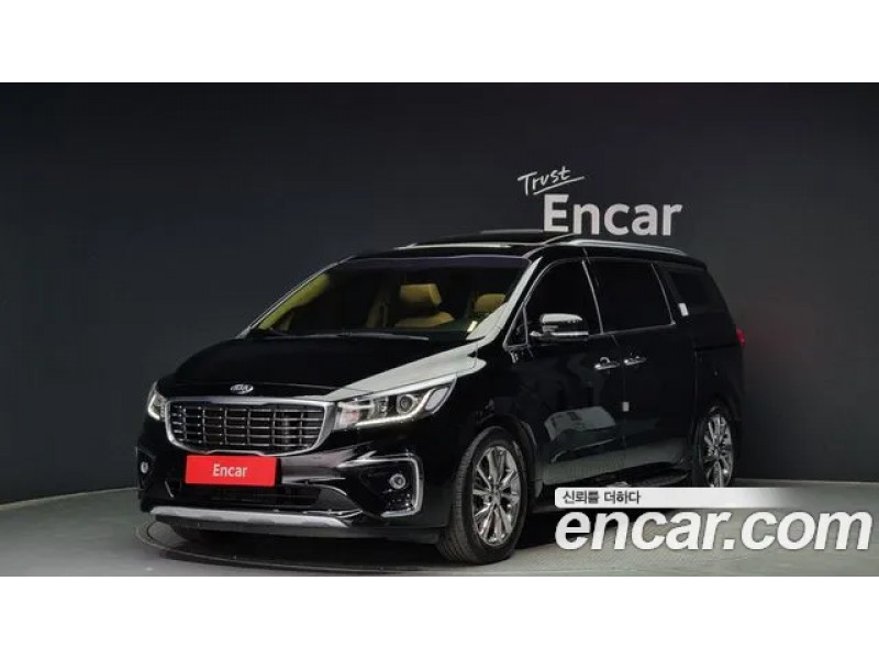 KIA Carnival 2020 г.