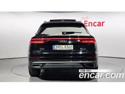 Audi Q8 2022 г.