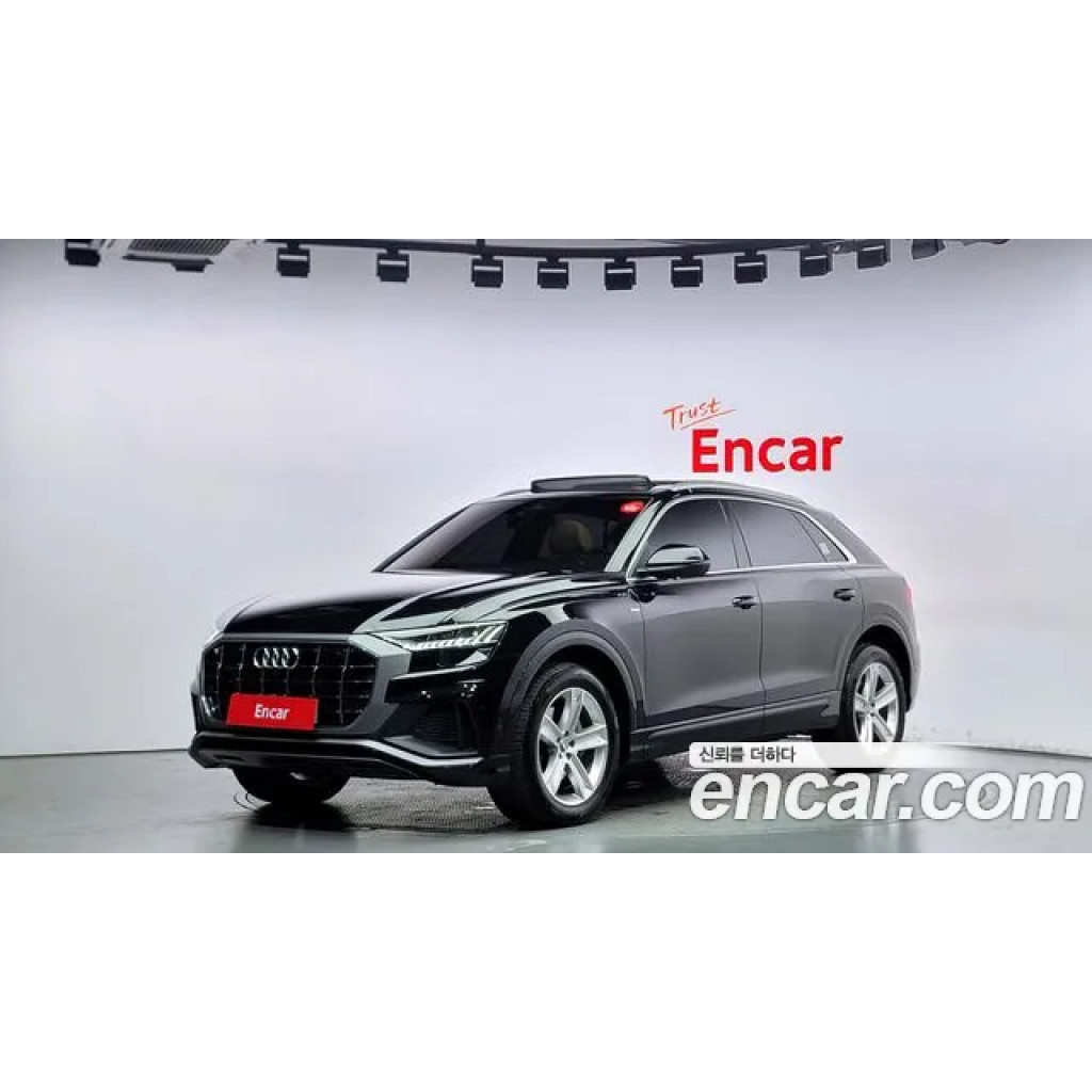 Audi Q8 2021 г.