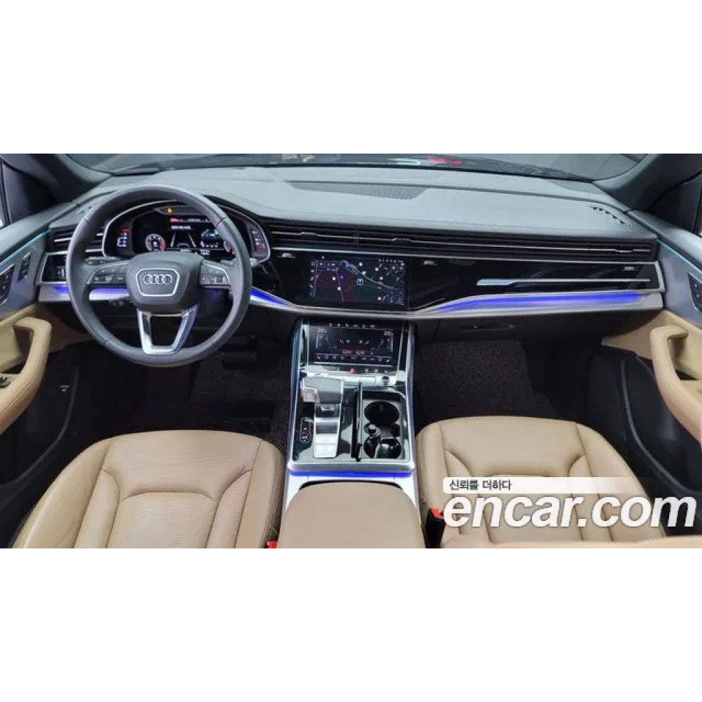 Audi Q8 2021 г.