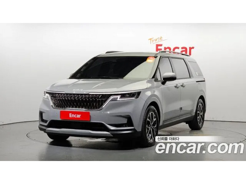 KIA Carnival 2023 г.
