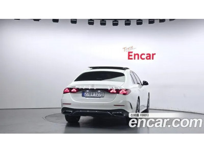Mercedes Benz E-Class 2024 г.
