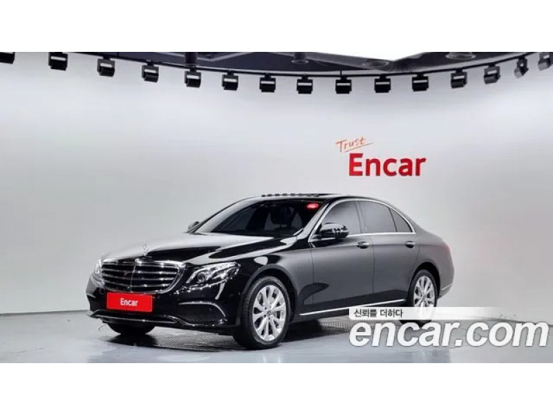 Mercedes Benz E-Class 2020 г.