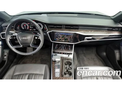 Audi A6 2021 г.