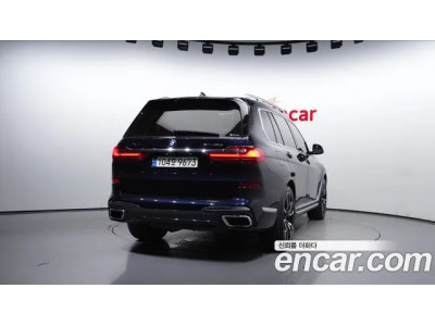 BMW X7 2021 г.