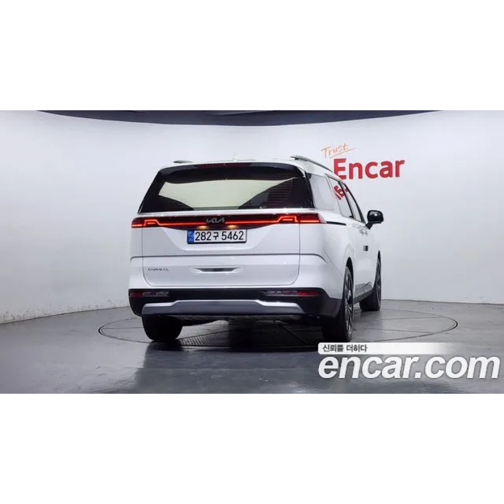 KIA Carnival 2023 г.