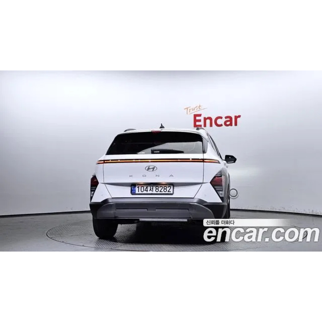 Hyundai Kona 2024 г.