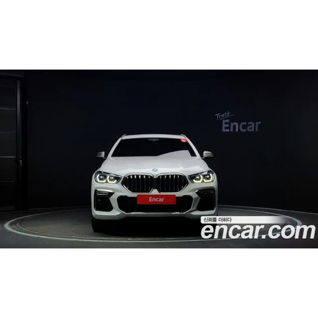 BMW X6 2021 г.