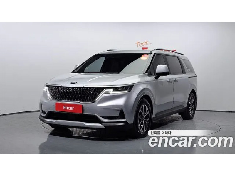 KIA Carnival 2021 г.