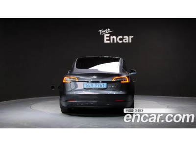 Tesla Model 3 2020 г.