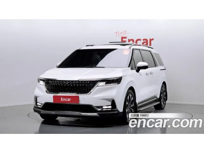 KIA Carnival 2023 г.