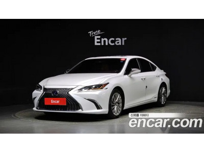 Lexus Is 2020 г.