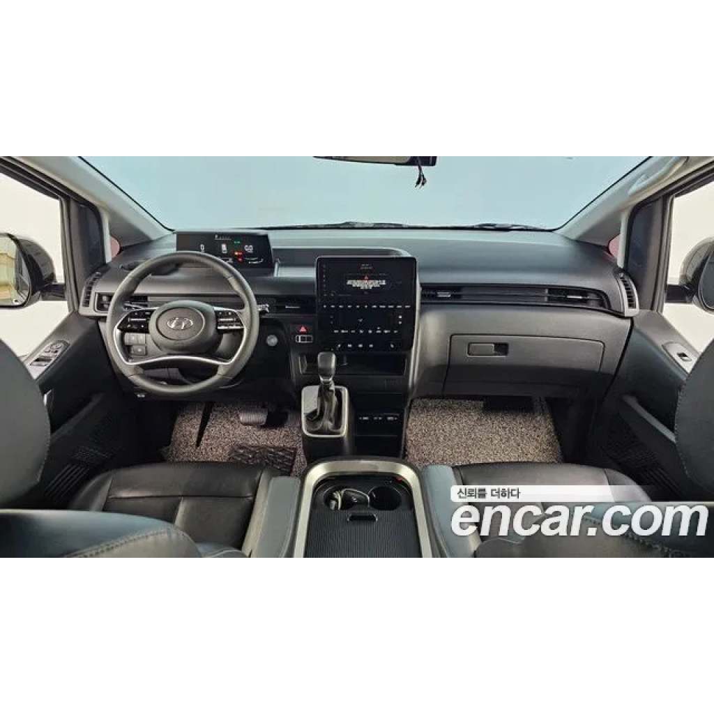 Hyundai Staria 2022 г.