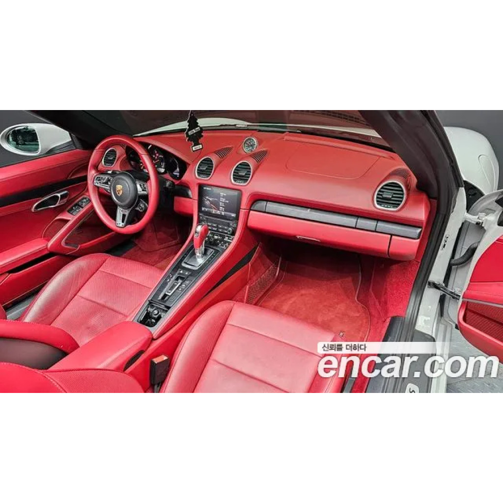 Porsche 718 2023 г.