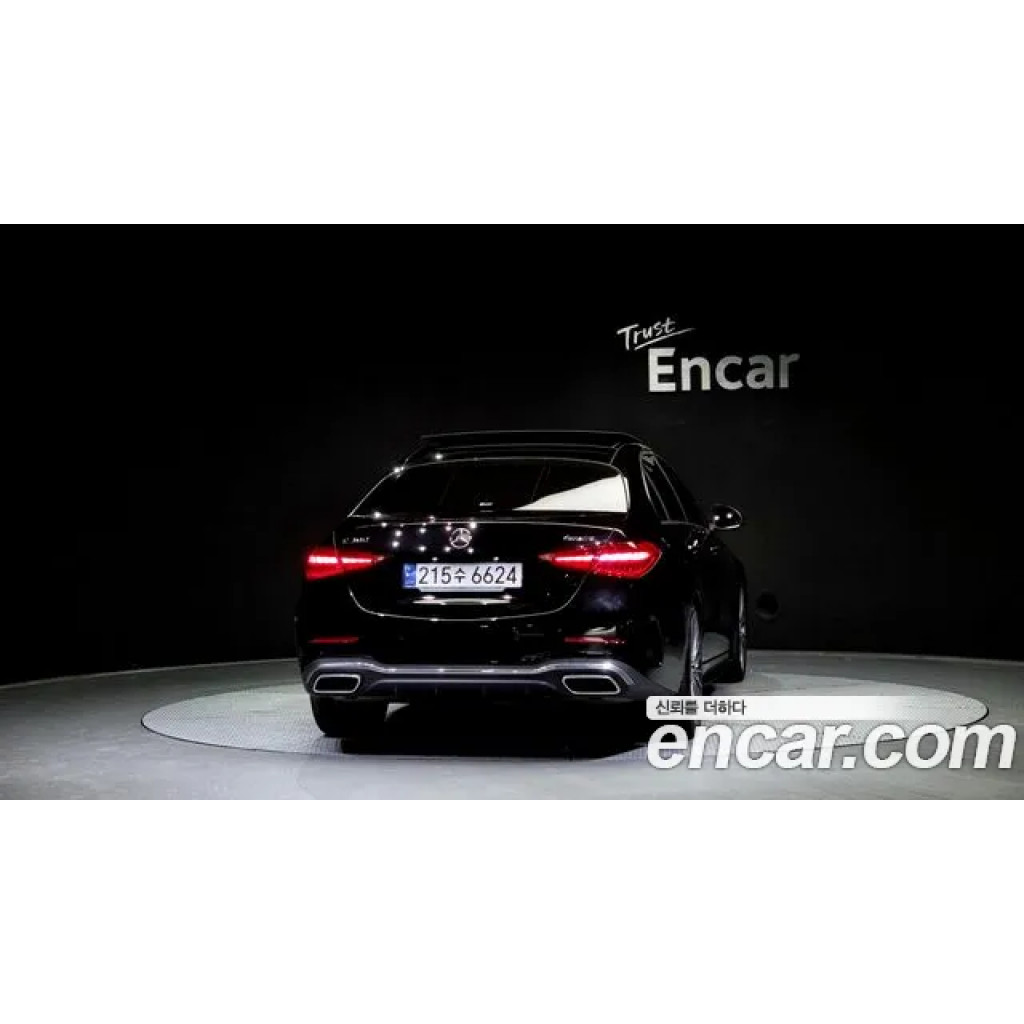 Mercedes Benz C-Class 2024 г.