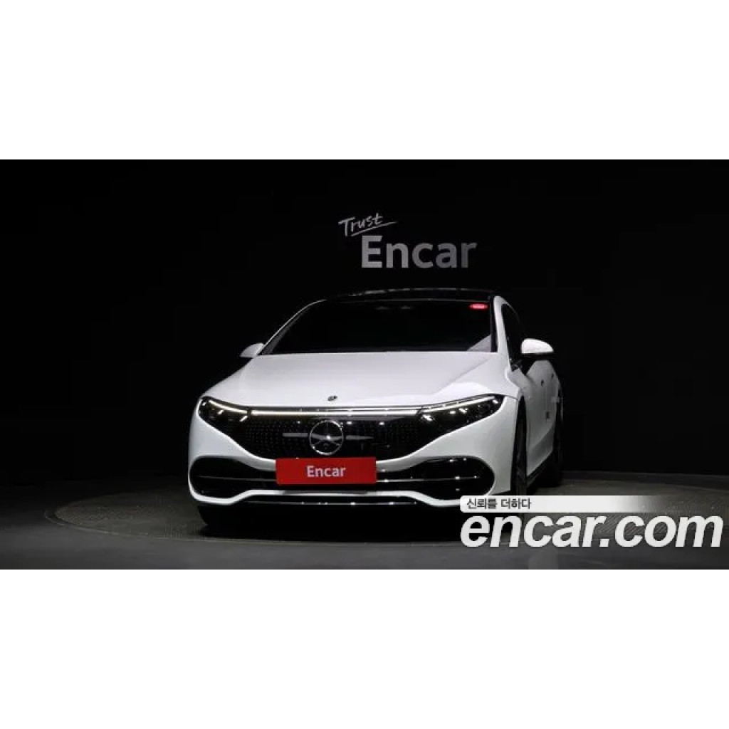 Mercedes Benz EQS 2022 г.