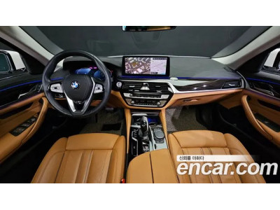 BMW 5 Серии 2023 г.