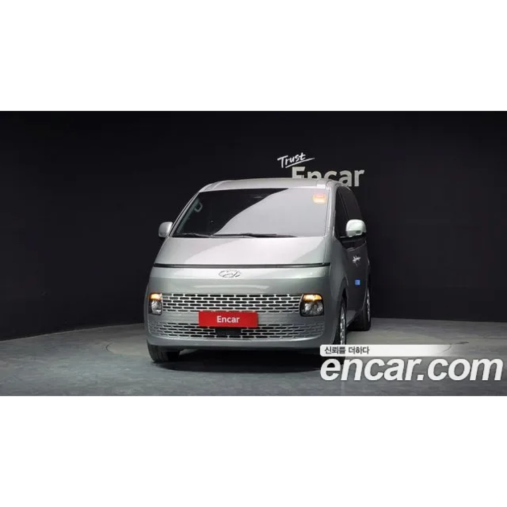 Hyundai Staria 2022 г.
