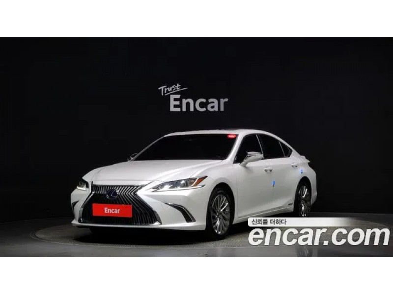 Lexus Is 2020 г.