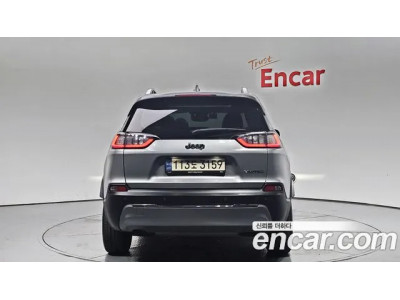 Jeep Cherokee 2021 г.