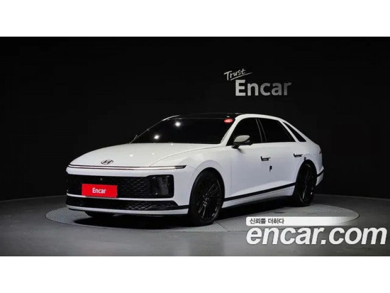 Hyundai Grandeur 2023 г.