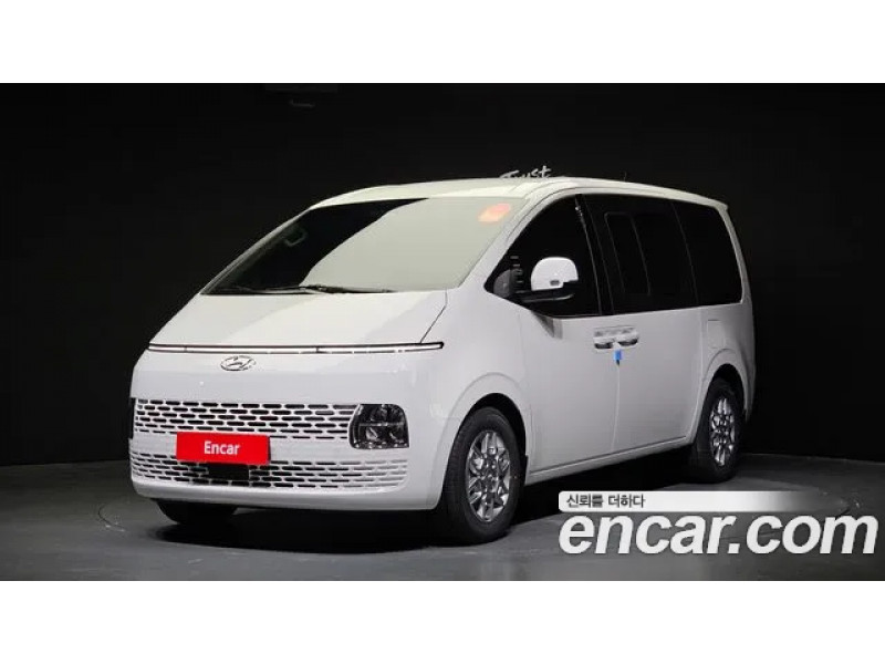 Hyundai Staria 2024 г.