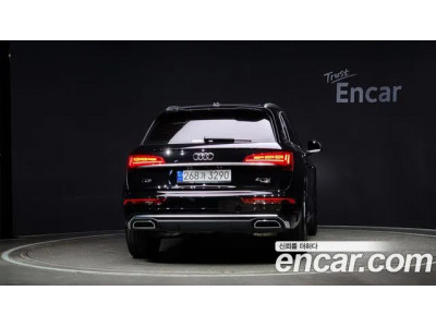 Audi Q5 2023 г.