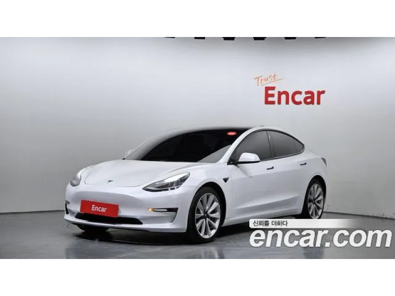 Tesla Model 3 2020 г.
