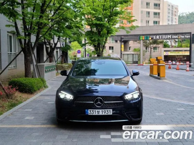 Mercedes Benz E-Class 2022 г.