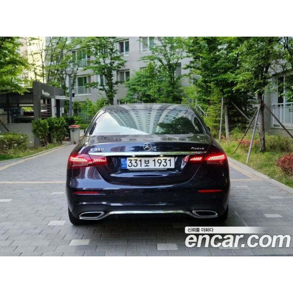 Mercedes Benz E-Class 2022 г.
