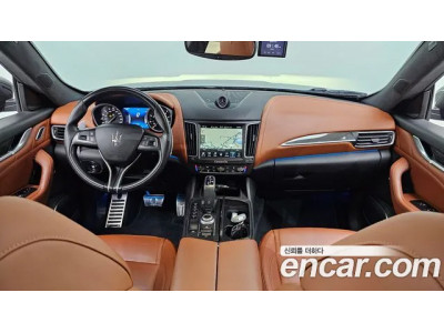 Maserati Levante 2020 г.