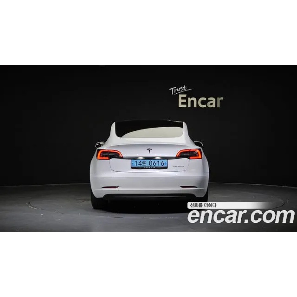 Tesla Model 3 2021 г.