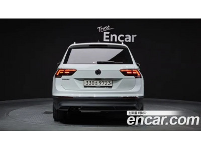 Volkswagen Tiguan 2020 г.