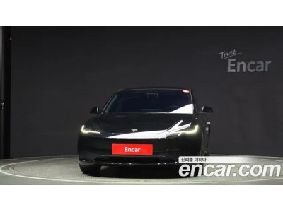 Tesla Model 3 2024 г.