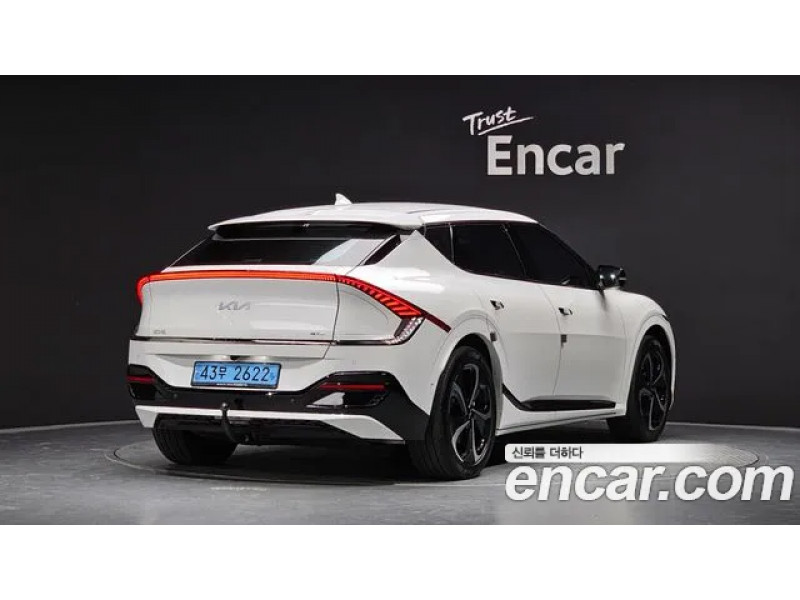 KIA EV6 2023 г.