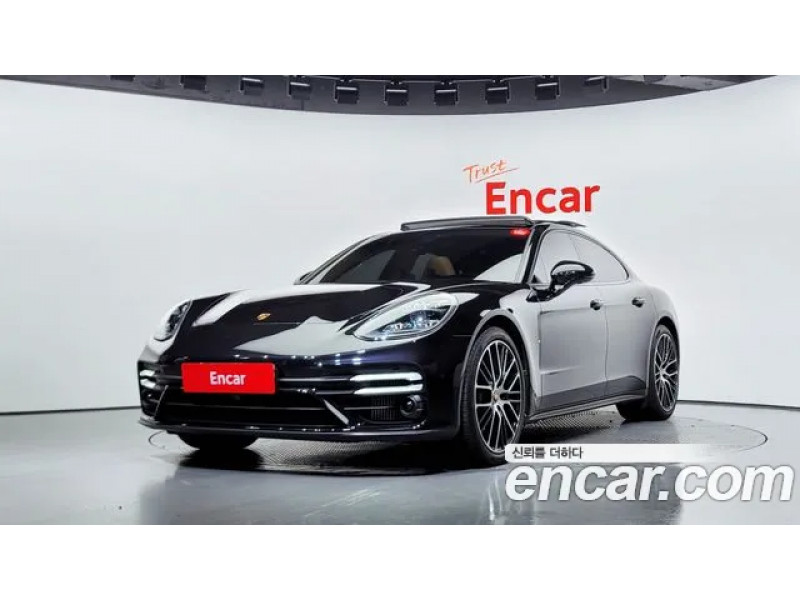 Porsche Panamera 2021 г.