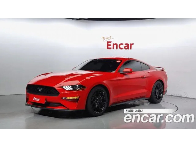 Ford Mustang 2022 г.