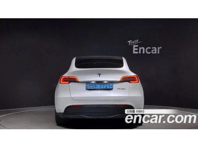 Tesla Model Y 2021 г.