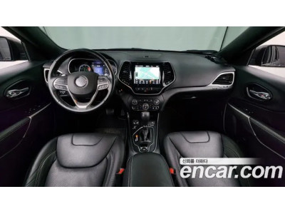 Jeep Cherokee 2021 г.