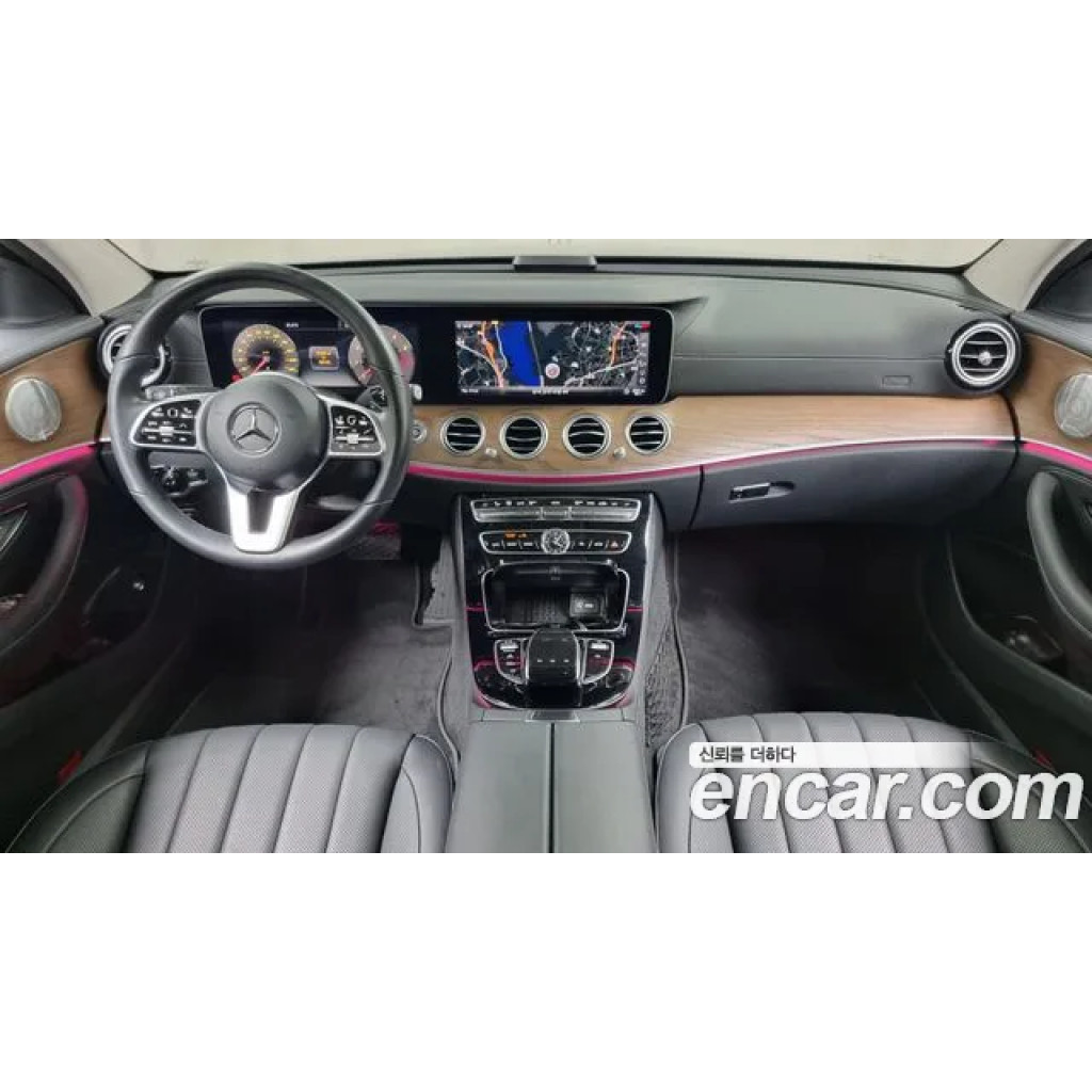 Mercedes Benz E-Class 2020 г.