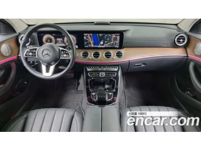 Mercedes Benz E-Class 2020 г.