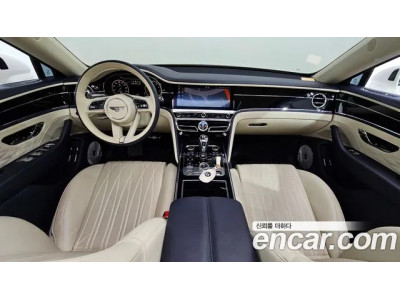 Bentley Flying Spur 2021 г.