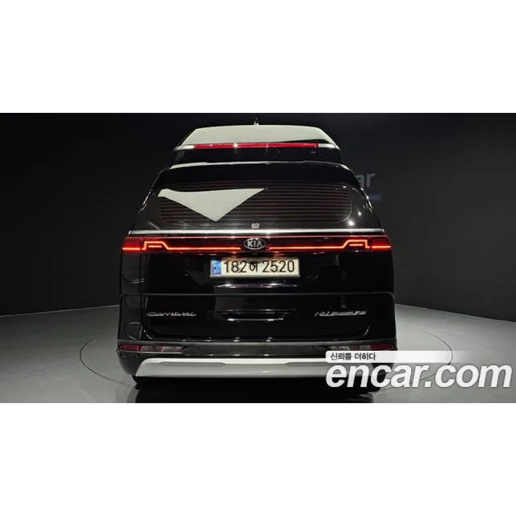 KIA Carnival 2021 г.