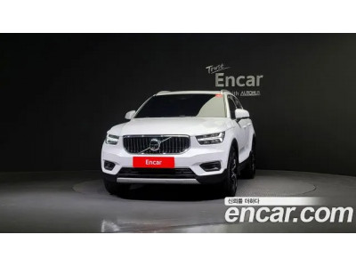 Volvo XC40 2020 г.